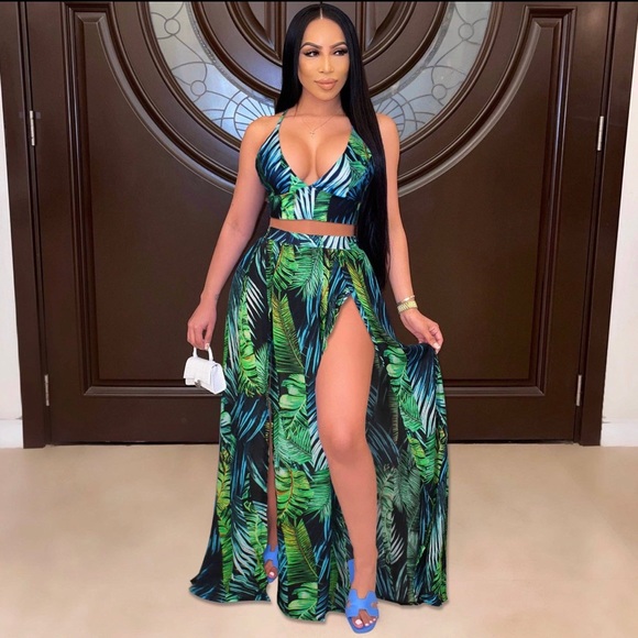 Dresses & Skirts - •Vacation Vibes• Two Piece Skirt Set